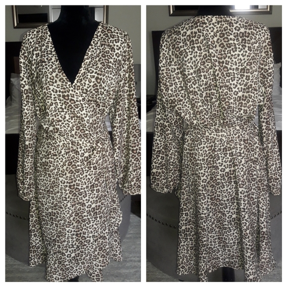 🥰Pretty LOFT Plus Leopard Print Ruffle Wrap Dress🥰 - Picture 3 of 3
